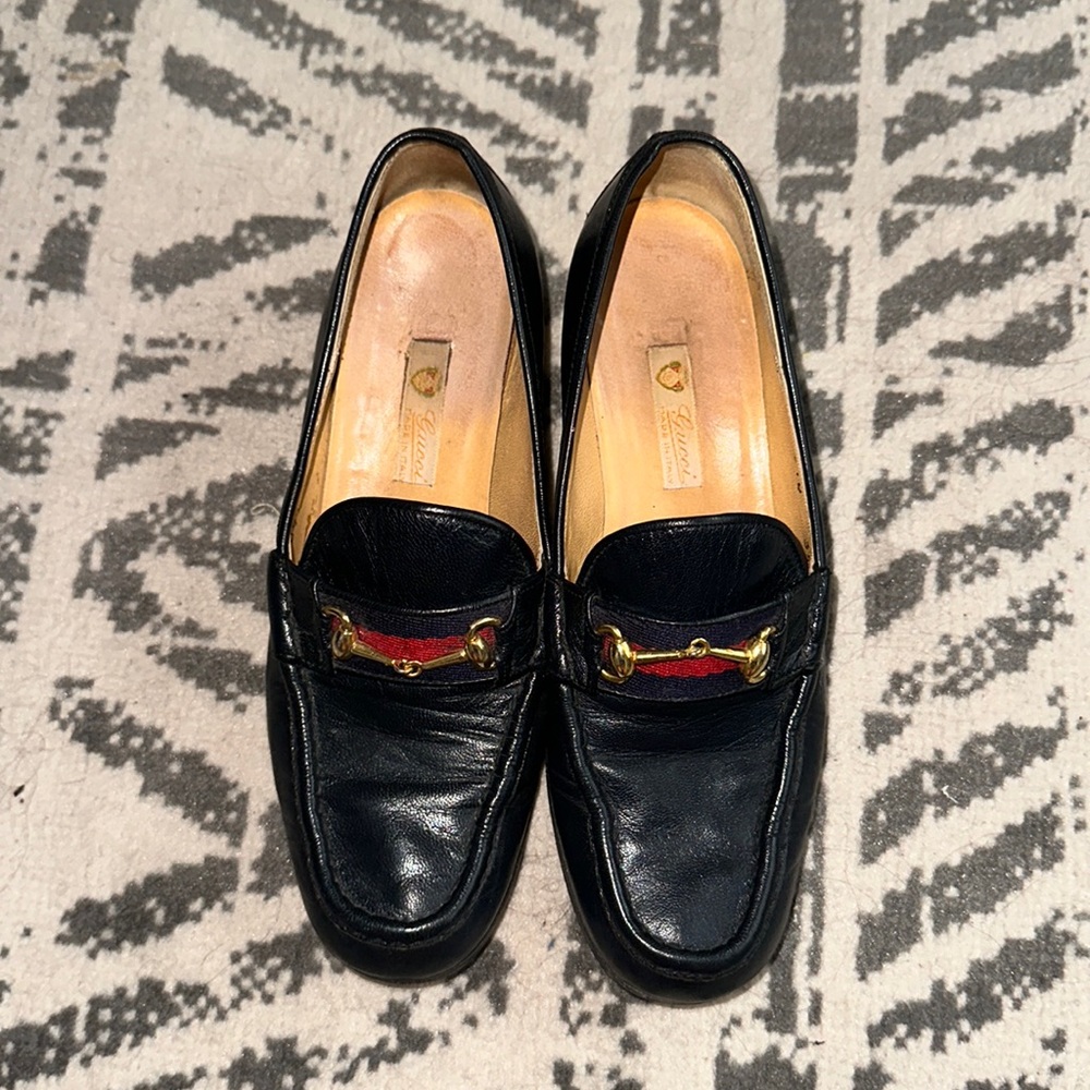Gucci navy horsebit loafer